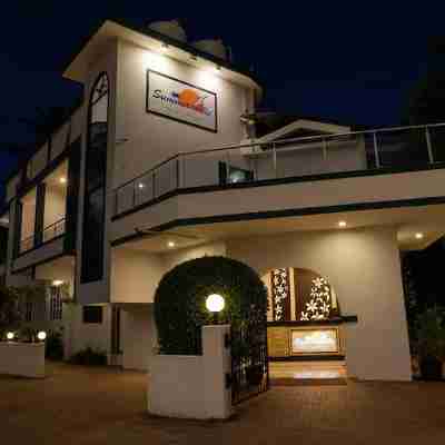 Summerville Beach Resort Hotel Exterior