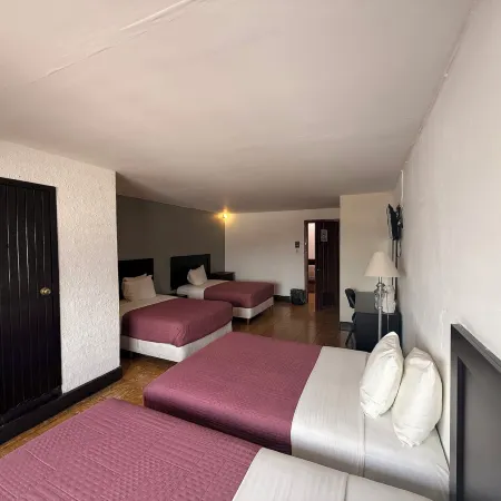 EL BARON HOTEL