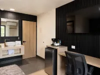 HOTEL SERENO BUSINESS INN - balcony