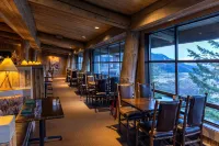 Sun Mountain Lodge - 3-Star