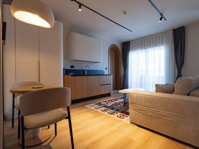 PRI ApartHotel