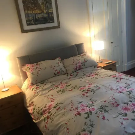 Beautiful Garden Double Room with Private Access