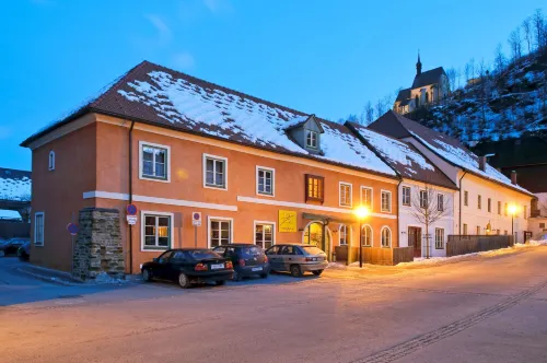 Jufa Hotel Murau - parking
