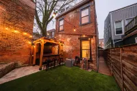 Velvet Haus Downtown 3rd Floor Deck Backyard - 방갈로