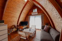 Arch House Takashima - parkir
