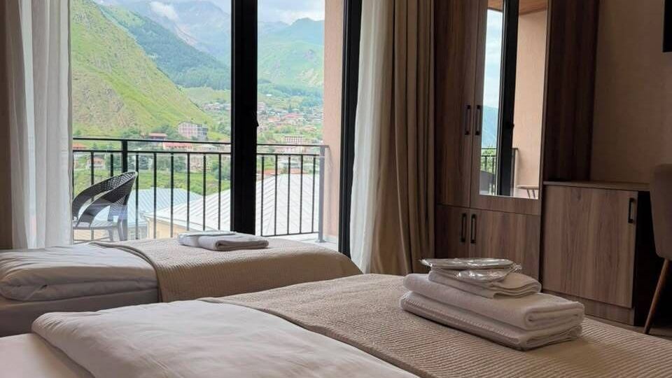 Hotel Sweet Night