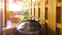 Kakeyu Onsen Kutsurogi No Yado Kuroiwa Ryokan - Hot Springs