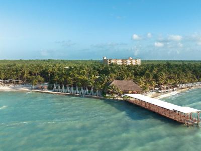 El Dorado Seaside Palms, Catamarán, Cenote & More Inclusive