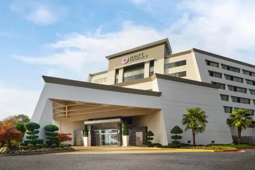 Hyatt Regency Suites Atlanta Northwest - 4-Star