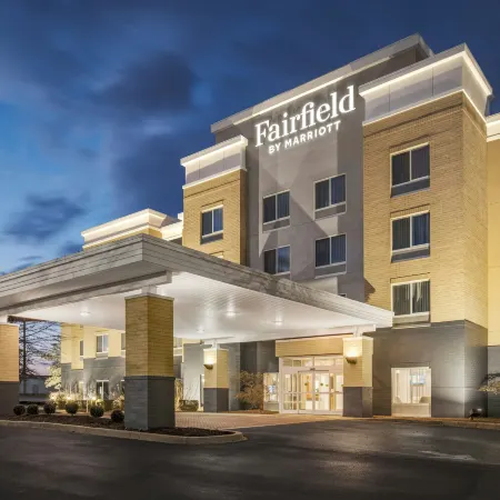 Fairfield Inn & Suites Louisville East