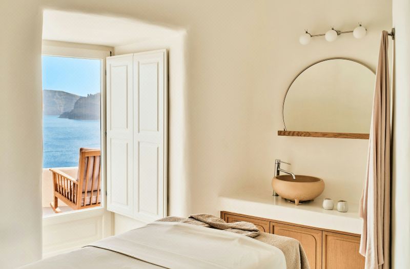 Mystique, a Luxury Collection Hotel, Santorini photo 3