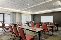 Courtyard Tulsa Central - بار
