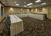 Hampton Inn & Suites Reno - 2-Star