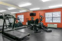 Baymont by Wyndham Auburn Hills South - pet friendly