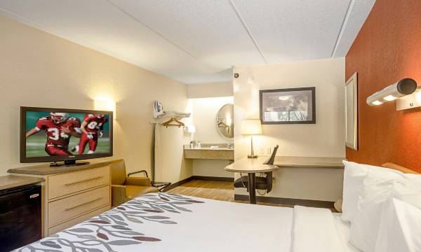 Red Roof Inn St Clairsville - Wheeling West
