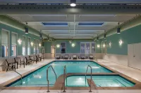 Hilton Richmond Downtown - Pools