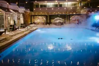 Delamar Traverse City - Pools