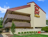 Red Roof Plus+ Washington DC - Manassas - parking