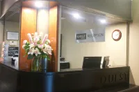Quest Canberra - Bintang 4