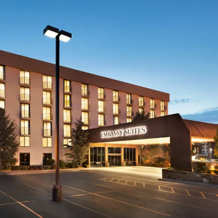 Embassy Suites by Hilton Oklahoma City Will Rogers Airport