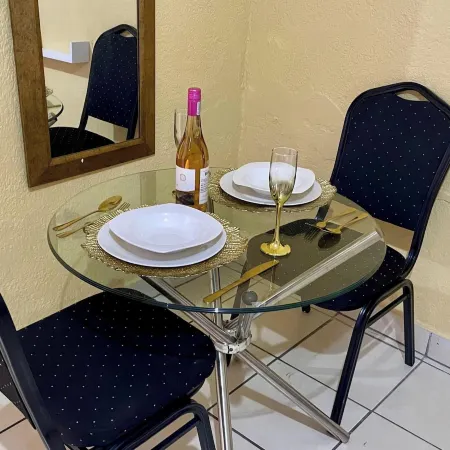 Budget Stays At Olivia Pines Guesthouse