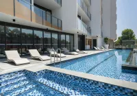 Caroline Serviced Apartments Sandringham - Infinity Pools