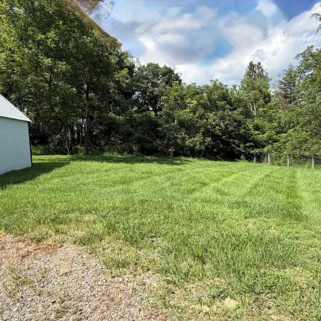 Relaxing 3/2 House Family Friendly & Pet Friendly with huge picnic pavilion
