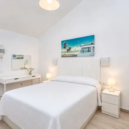 GuestReady - Aguila Beachfront Apartment