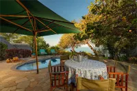 Hornbill Lodge - Pool