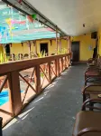 Kokomos Hotel and Restaurant - balcón