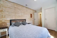 Walk to Shops & Dining! Poconos Family Getaway - 3-Star