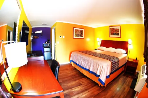 Harmony Inn - Motels