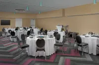 Tru by Hilton Orlando Convention Center Area - Aamiainen