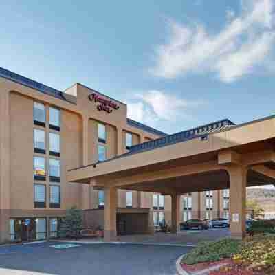 Hampton Inn Bridgeport/Clarksburg Hotel Exterior