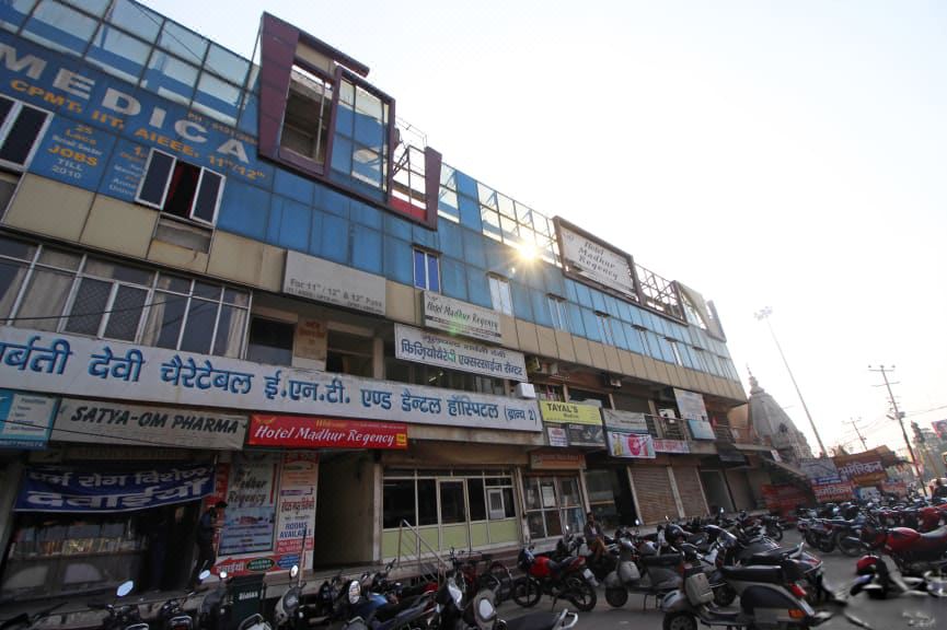 OYO Hotel Madhur Regency - Housity