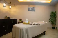 Radisson Blu Hotel, Muscat - Spa