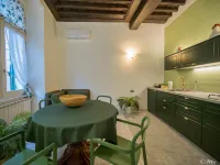 Picabon Apartment with AC Balcony Hotels in Monterosso Al Mare