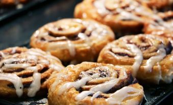 Holiday Inn Express & Suites San Diego - Mission Valley