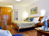Hotel Villa Letan Hotels in Peroj