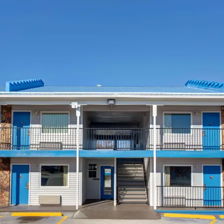 Motel 6 Branson, MO