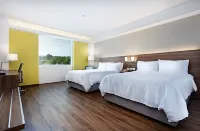 Holiday Inn Express Villahermosa Tabasco 2000