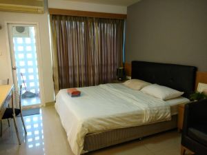 Savi Rooms Deluxe3 Nr Bangkokpiyavet Hospital