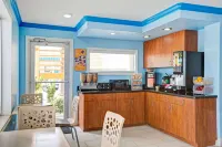 Howard Johnson by Wyndham Galveston