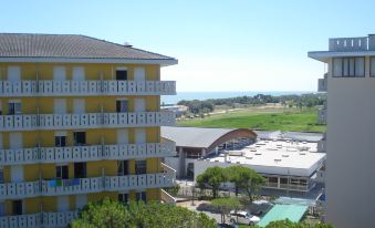 Colourful Flat with a Balcony