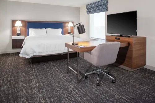 Hampton Inn & Suites Chicago Burr Ridge - Gym