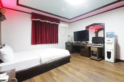 Sky Motel