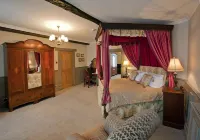 The Castle Hotel Hotels in Llandovery