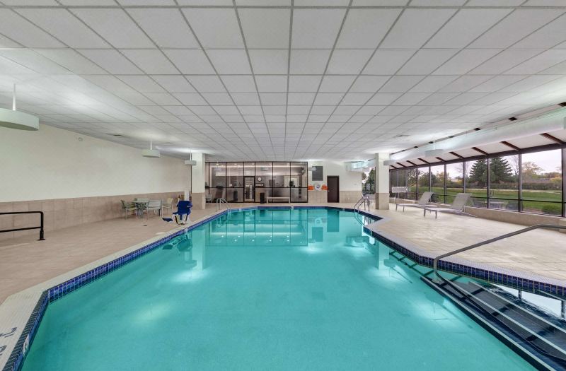 Embassy Suites by Hilton Milwaukee Brookfield photo 3