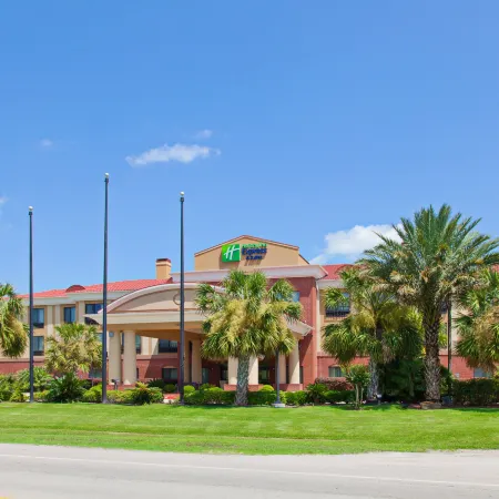 Holiday Inn Express & Suites WHARTON by IHG