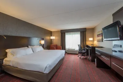 Holiday Inn Express & Suites Auburn Hotels in Worcester
